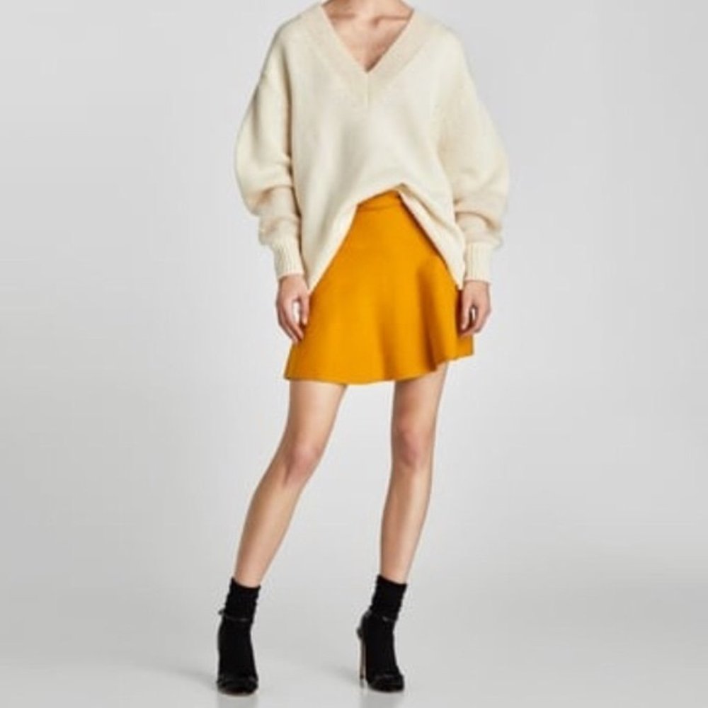 Zara Black Fit and Flare Knit Skirt